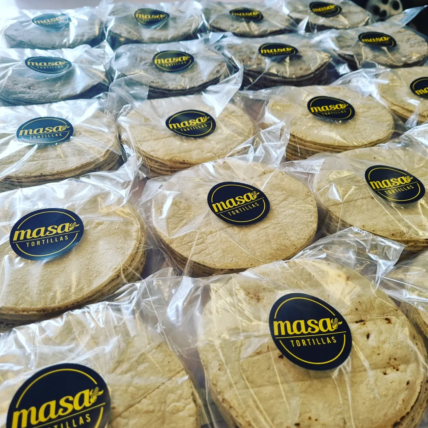 White Tortillas for retail sale (1314cm) BioPackaging the little